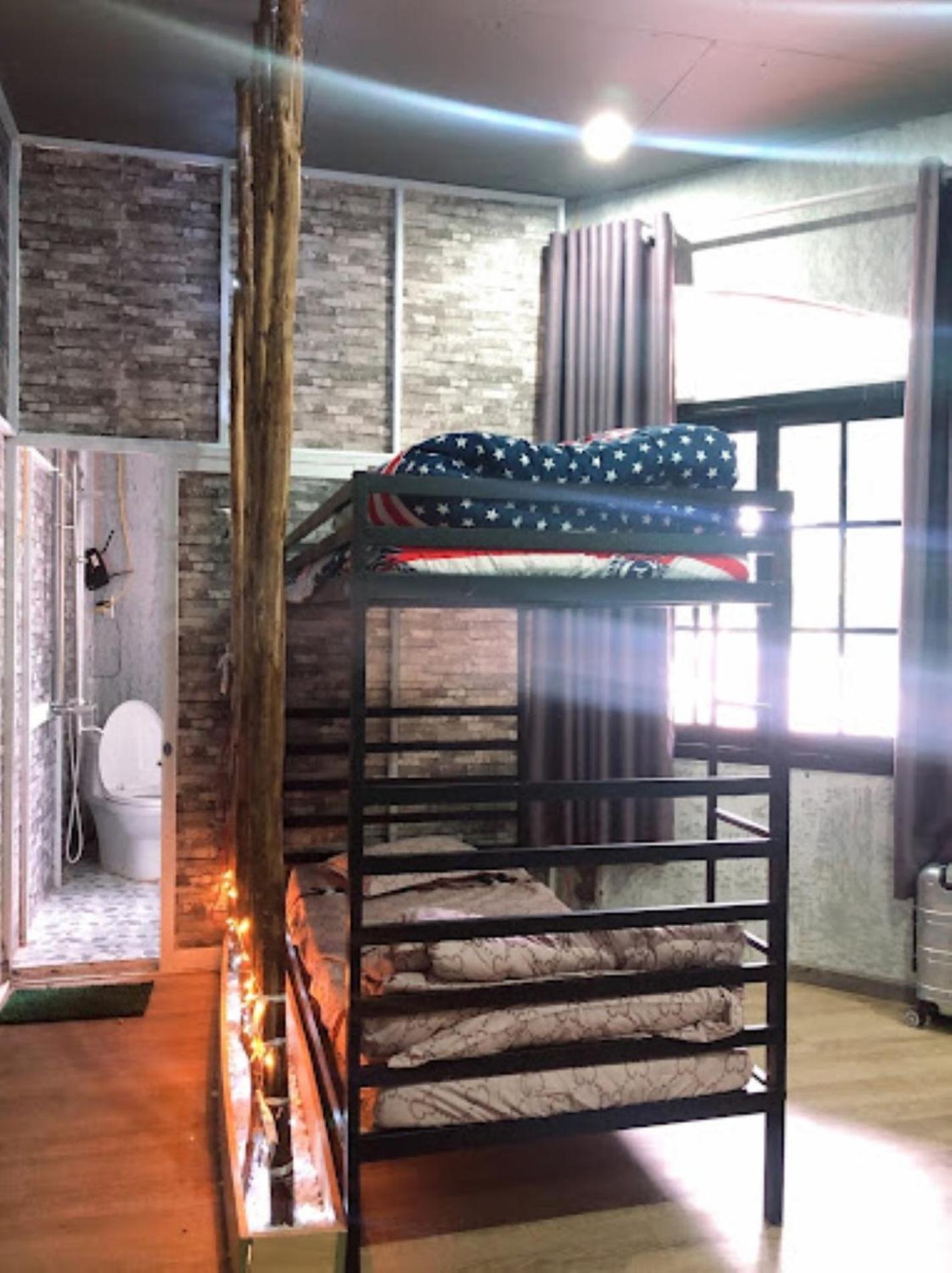 Ban Urban House Hotel Буон Ма Туот Екстериор снимка