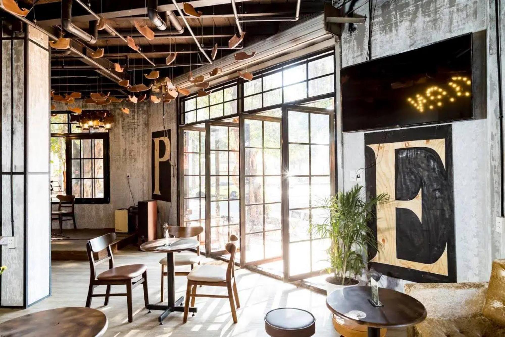 Ban Urban House Hotel Буон Ма Туот Екстериор снимка